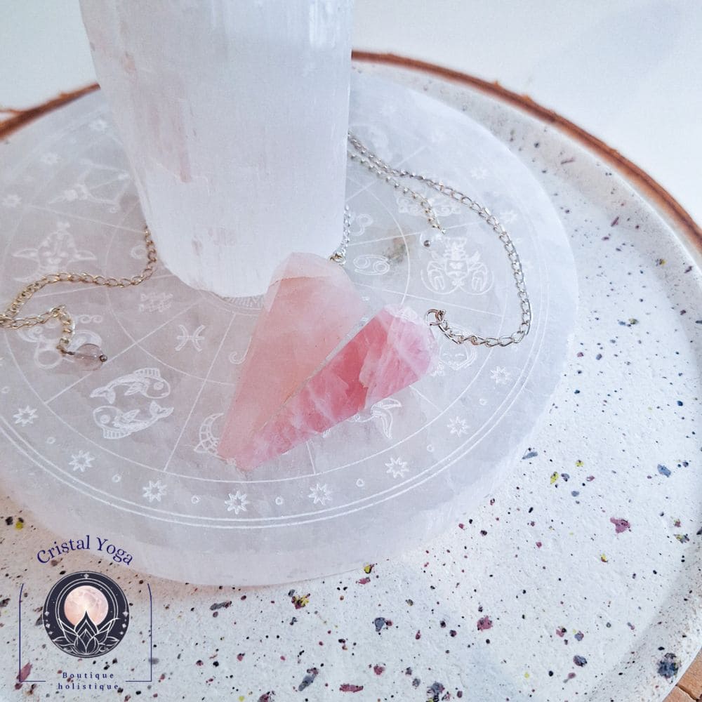 Pendule taillé en quartz rose