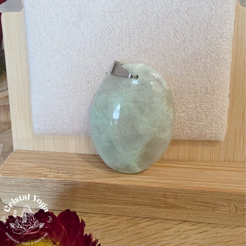 Pendentif ovale garniérite